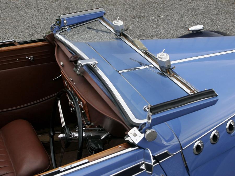 Детали экстерьера Voisin C30 Goelette par Dubos 1938 года  (фото 7 из 11)